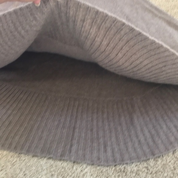 Portolano size M taupe turtle neck wool blend poncho top - Picture 8 of 8